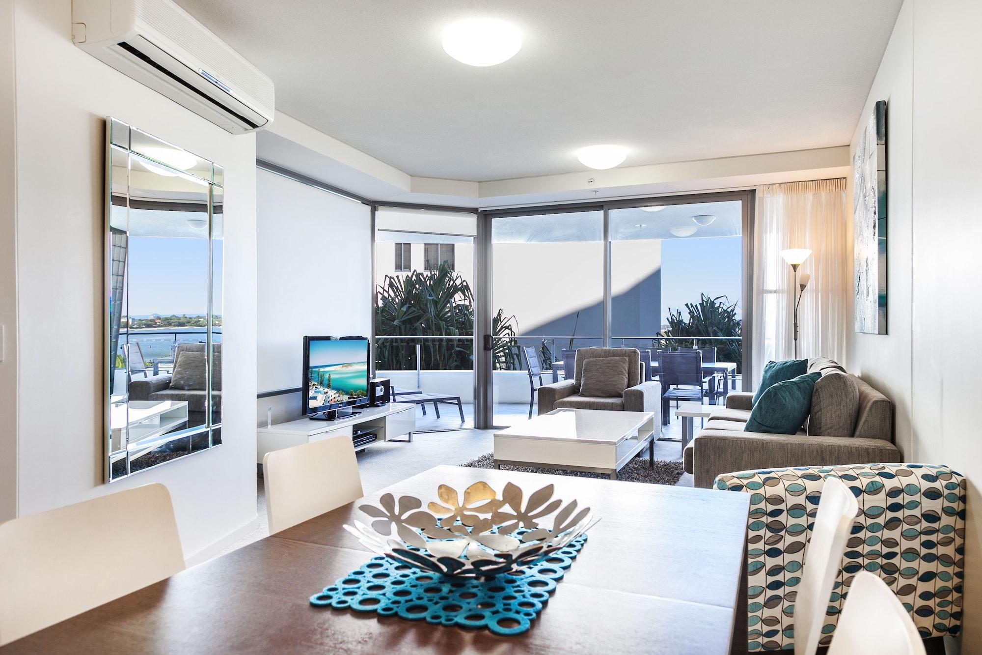 Monaco Caloundra Aparthotel Exteriör bild