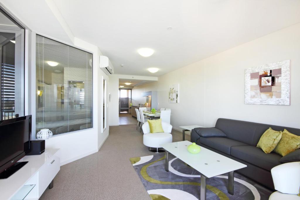 Monaco Caloundra Aparthotel Rum bild