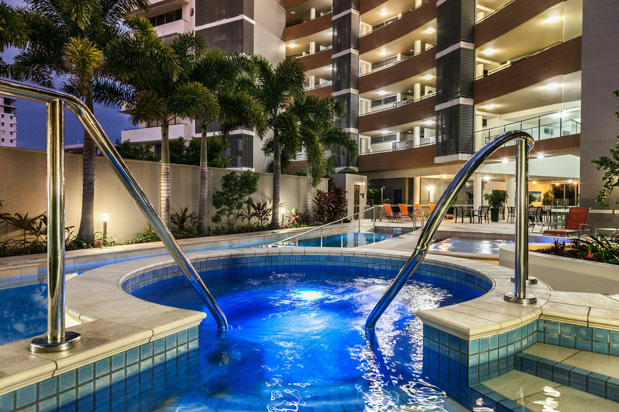 Monaco Caloundra Aparthotel Exteriör bild